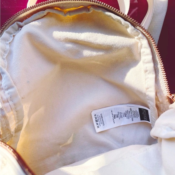 Jansport Back pack - Picture 3 of 3